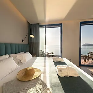 voramar-lescala.topcostabravahotels.com/